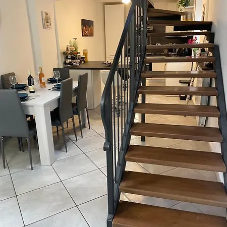 Hébergement de vacances Charming Two Bedroom House