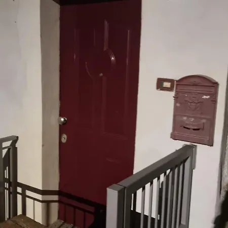 Charming Two Bedroom House Semesterbostad Strevi