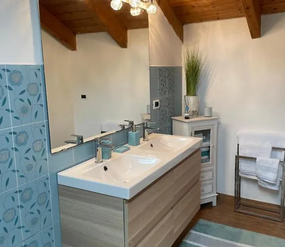 Charming Two Bedroom House *