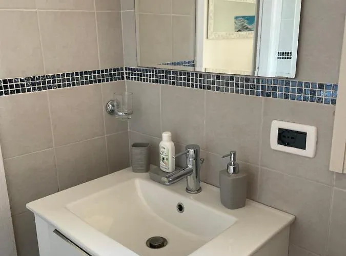 Feriehus Charming Two Bedroom House *
