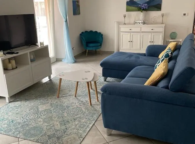 Charming Two Bedroom House Feriehus *